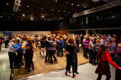 A la sessió d’ahir a la tarda van assistir unes 400 persones.