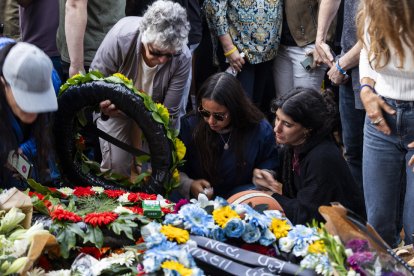 Funeral d’un ostatge assassinat per error per les tropes israelianes.