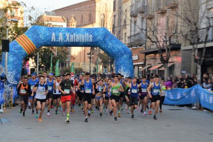 La sortida de la cursa de 10 quilòmetres l’any passat.