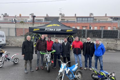 La nova escola de conducció de motos elèctriques es va presentar ahir a Mollerussa.