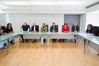 La reunió entre Generalitat, Diputació i ajuntament ahir a Alcarràs.