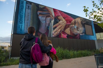 Un dels murals pintats en una de les edicions del PotFest.