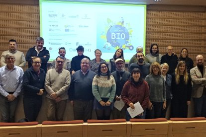 Participants en la clausura del programa Emprèn Bio 4.0.