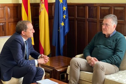 Un moment de la reunió mantinguda amb el líder d’UGT.