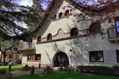 La façana del consell de l’Alta Ribagorça.