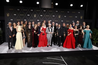 Elenc i responsables de la sèrie ‘Succession’, d’HBO Max, triomfadora a la gala dels Emmy.