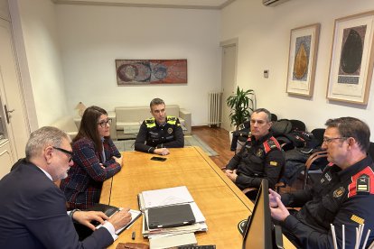 L’alcalde es va reunir ahir amb el comissari dels Mossos.