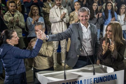 El president gallec Alfonso Rueda (PP), dijous en un míting.