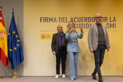 El pacte el van firmar sindicats i Govern sense suport de la patronal.