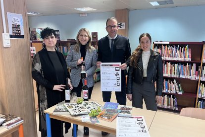 La presentació del cicle ‘Lletres i Vins’ de Mollerussa.