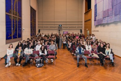 La recepció que va oferir ahir la UdL als alumnes de mobilitat.