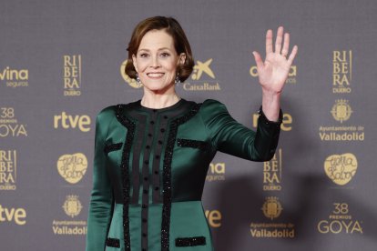 L’actriu Sigourney Weaver va recollir el Goya Internacional.