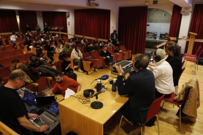 Un moment de la llarga jornada de programació des de la sala d’actes de la Diputació.