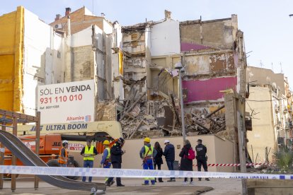 L’edifici, situat al número 22 del carrer Boters, es va col·lapsar i es va ensorrar dimecres.