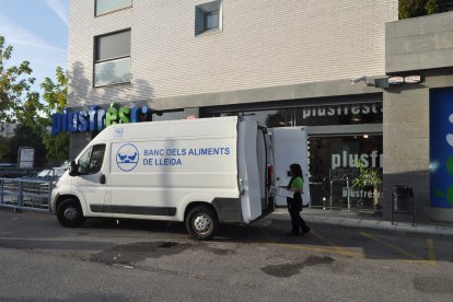 Recollida d’aliments del Banc dels Aliments de Lleida.