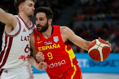 Ricky Rubio, en el seu retorn ahir davant de Letònia.