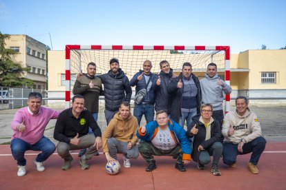 Organitzadors, tècnics i alguns dels participants en aquest nou torneig.