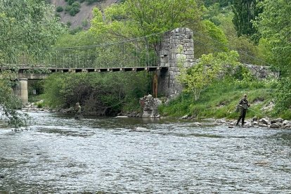 Imatge d’arxiu de l’inici de la passada temporada de pesca d’alta muntanya.