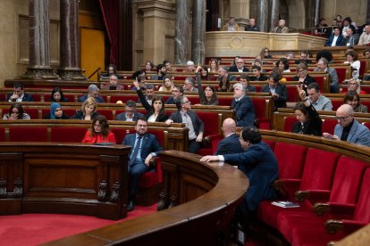 Moment d’una de les votacions que es van fer ahir al Parlament.