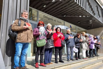 Concentració a Lleida a favor del final de les guerres