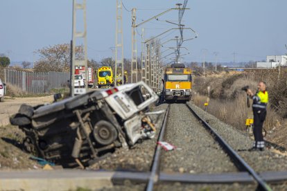 Al tren, que havia sortit de Lleida, viatjaven 130 passatgers.