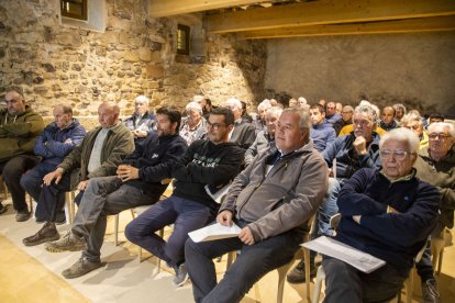 L’assemblea celebrada divendres a Anglesola.