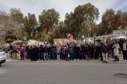 Diverses desenes d’afectats van participar en la concentració.