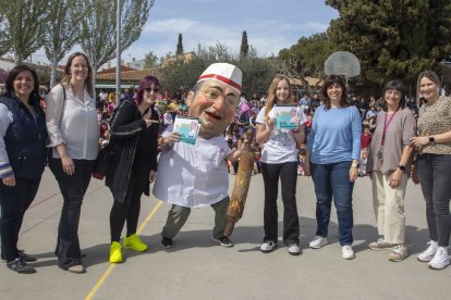 El llibre ‘El Pio i la cavalcada de Reis’ està escrit per Paula Trota, alumna de l’escola Àngel Guimerà.