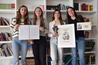 Les quatre alumnes són estudiants de quart de l’ESO de l’IE d’Oliana.