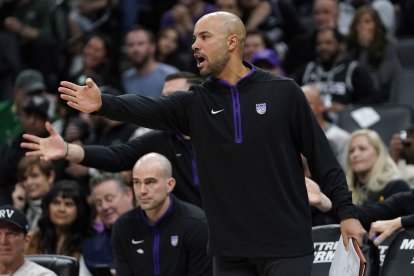 Jordi Fernández, durant un partit dels Sacramento Kings.