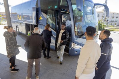 Els viatgers van ser traslladats amb autocar des de Sant Martí Sesgueioles fins a Cervera.