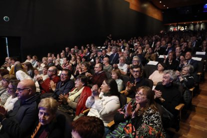 La sala va presentar un ple d’assistents amb autoritats, professionals del sector i oients.