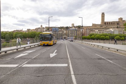 Els fets van tenir lloc al pont Vell.