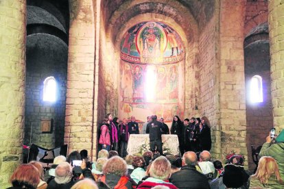 Un dels concerts a l’interior de Santa Maria de Taüll.