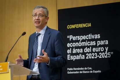 El governador del Banc d’Espanya, Pablo Hernández de Cos, en una de les seues últimes conferències.