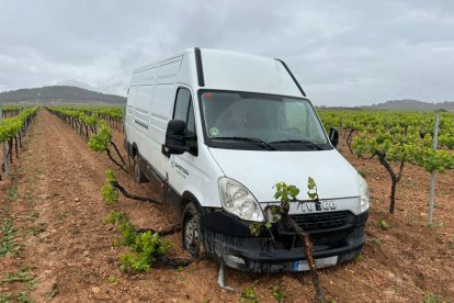 La furgoneta robada va aparèixer a Vilafranca del Penedès.