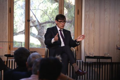 El candidat del PSC, Salvador Illa, en un acte a Barcelona.