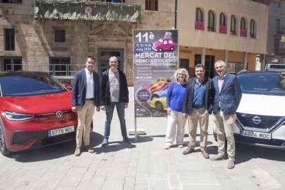 El mercat oferirà també vehicles híbrids i elèctrics.