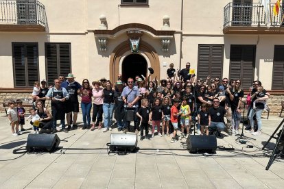 El certamen, que es va celebrar al centre del poble, va atreure una desena de participants.