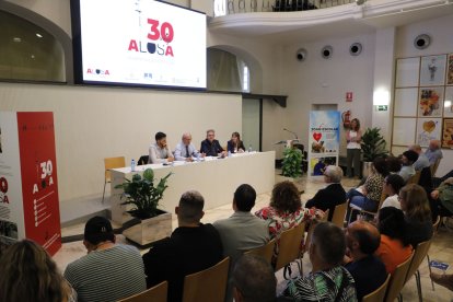 Commemoració del 30è aniversari de la Fundació Suport Alosa a la sala Alfred Perenya de Lleida.