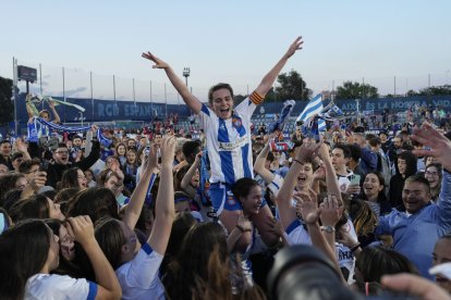 La celebració de l’ascens de les jugadores de l’Espanyol.