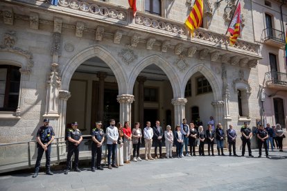 Minut de silenci ahir per les víctimes a Terrassa.