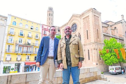 Xavi Palau i Alejandro Fernández, ahir a la plaça Sant Joan.