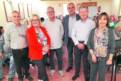 Clausura de les aules d'extensió universitària amb Anna Gómez