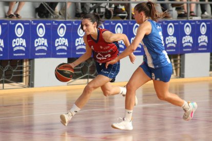 Una acció del partit d’ahir en el qual va vèncer el Balaguer.