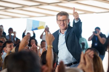 El líder del PP, Alberto Núñez Feijóo, ahir en un míting a Santa Cruz de Tenerife.