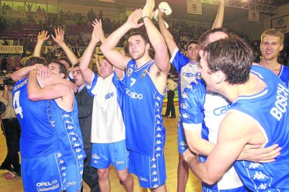 Roger Grimau va deixar el club al final de la segona temporada ACB per anar al Barça.