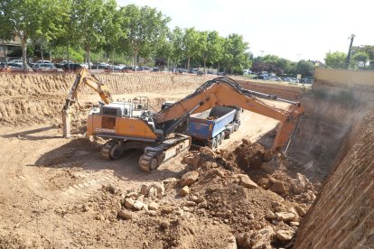 Excavació per al nou Aldi a Ciutat Jardí.