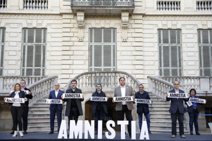 Els nou condemnats per l’1-O demanant l’amnistia el 2021.