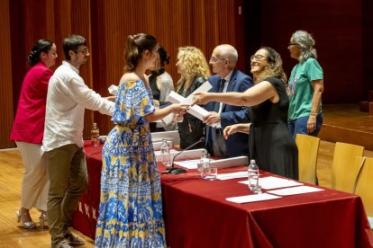 L’Auditori Enric Granados va acollir la cerimònia d’orles dels estudiants de la Facultat de Lletres.